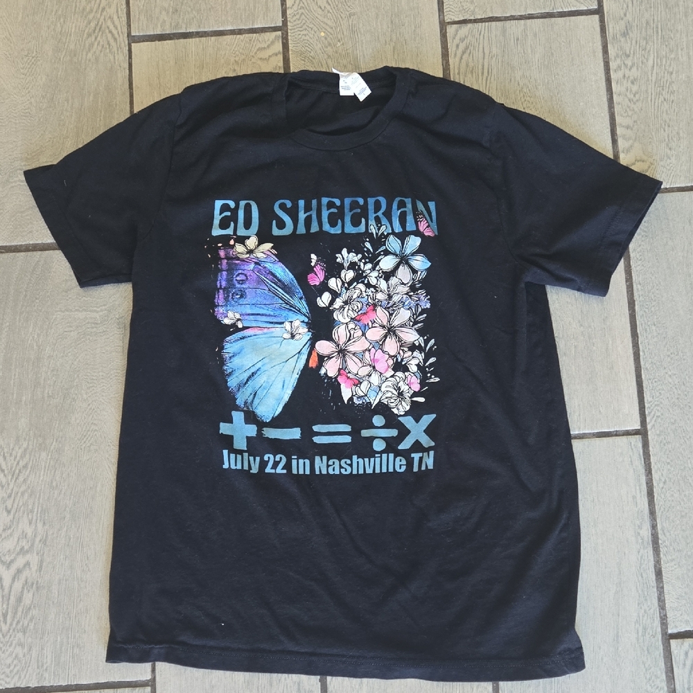 Ed‎ SHEERAN THE MATHEMATICS TOUR-large T80